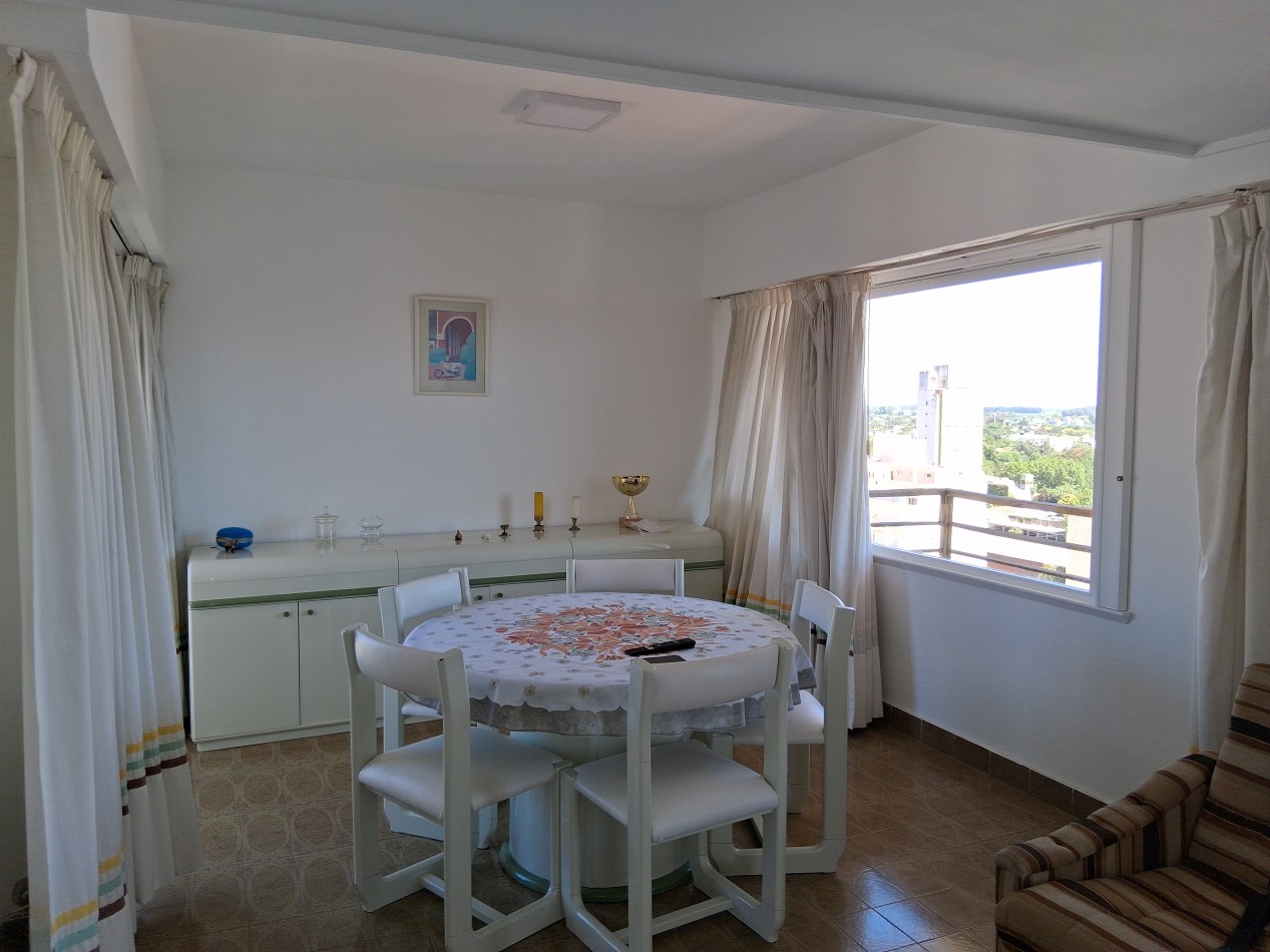 VENTA DEPARTAMENTO DE 3 AMBIENTES CON COCHERA