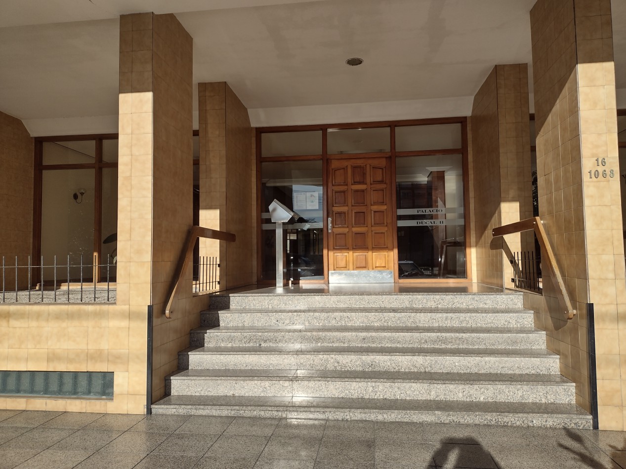 VENTA DEPARTAMENTO DE 2 AMBIENTES 