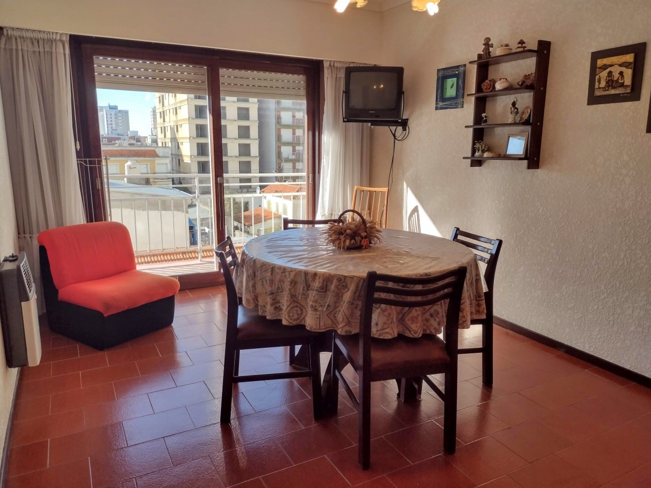 VENTA DEPARTAMENTO DE 2 AMBIENTES 