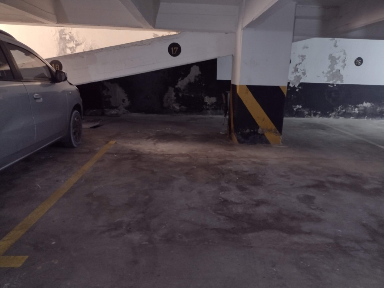 VENTA DE COCHERA ZONA 1 