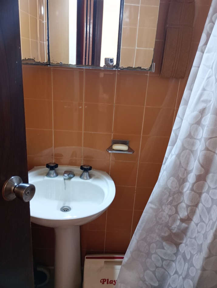 VENTA DEPARTAMENTO DE  3 AMBIENTES 