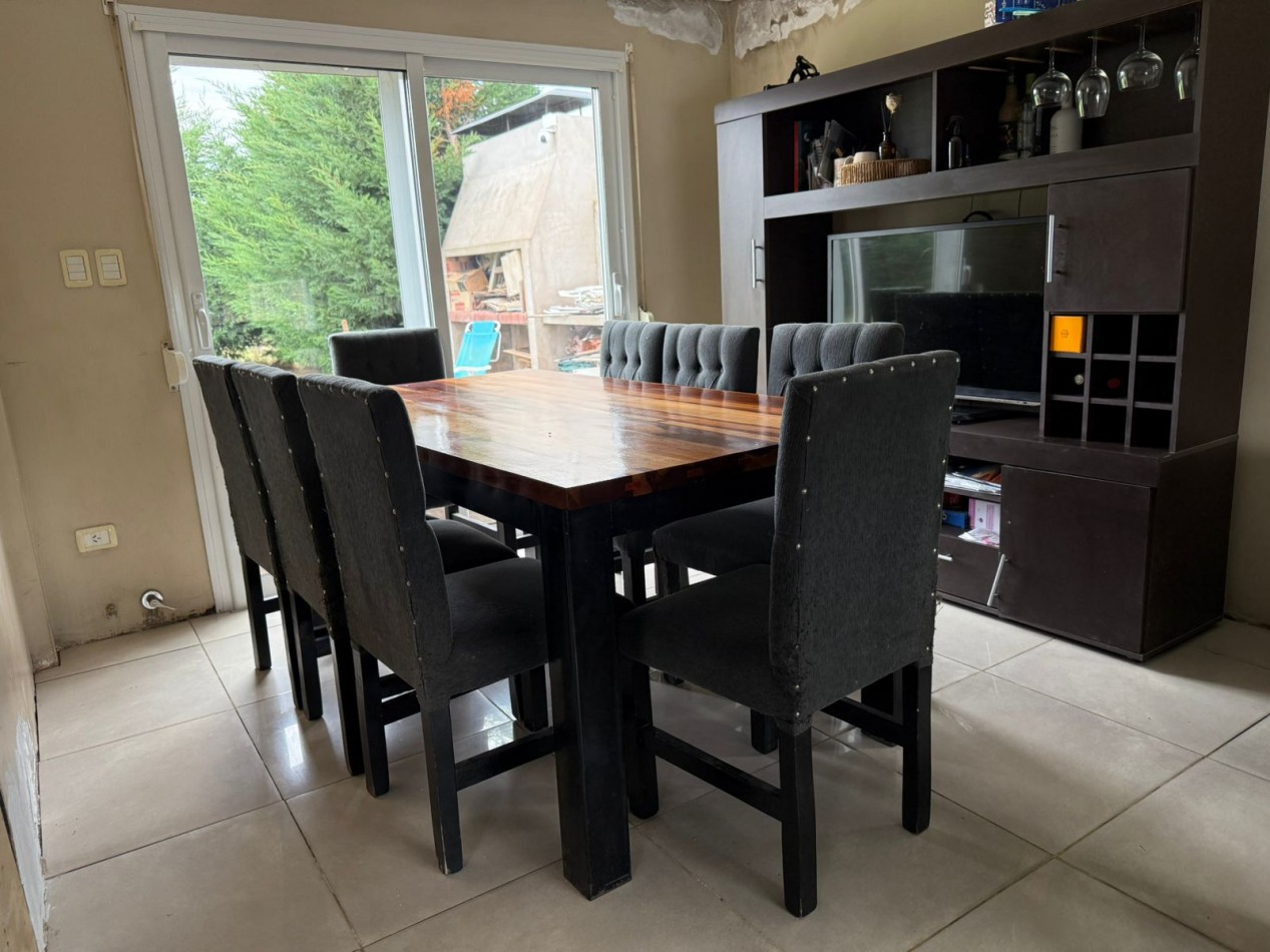 VENTA DE CASA DE 3 AMBIENTES EN BARRIO LAS LOMAS