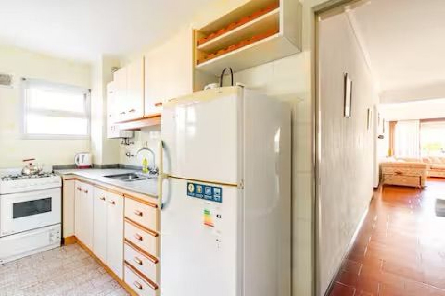 Se alquila departamento de 4 ambientes 