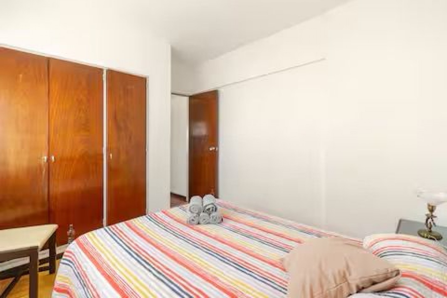 Se alquila departamento de 4 ambientes 