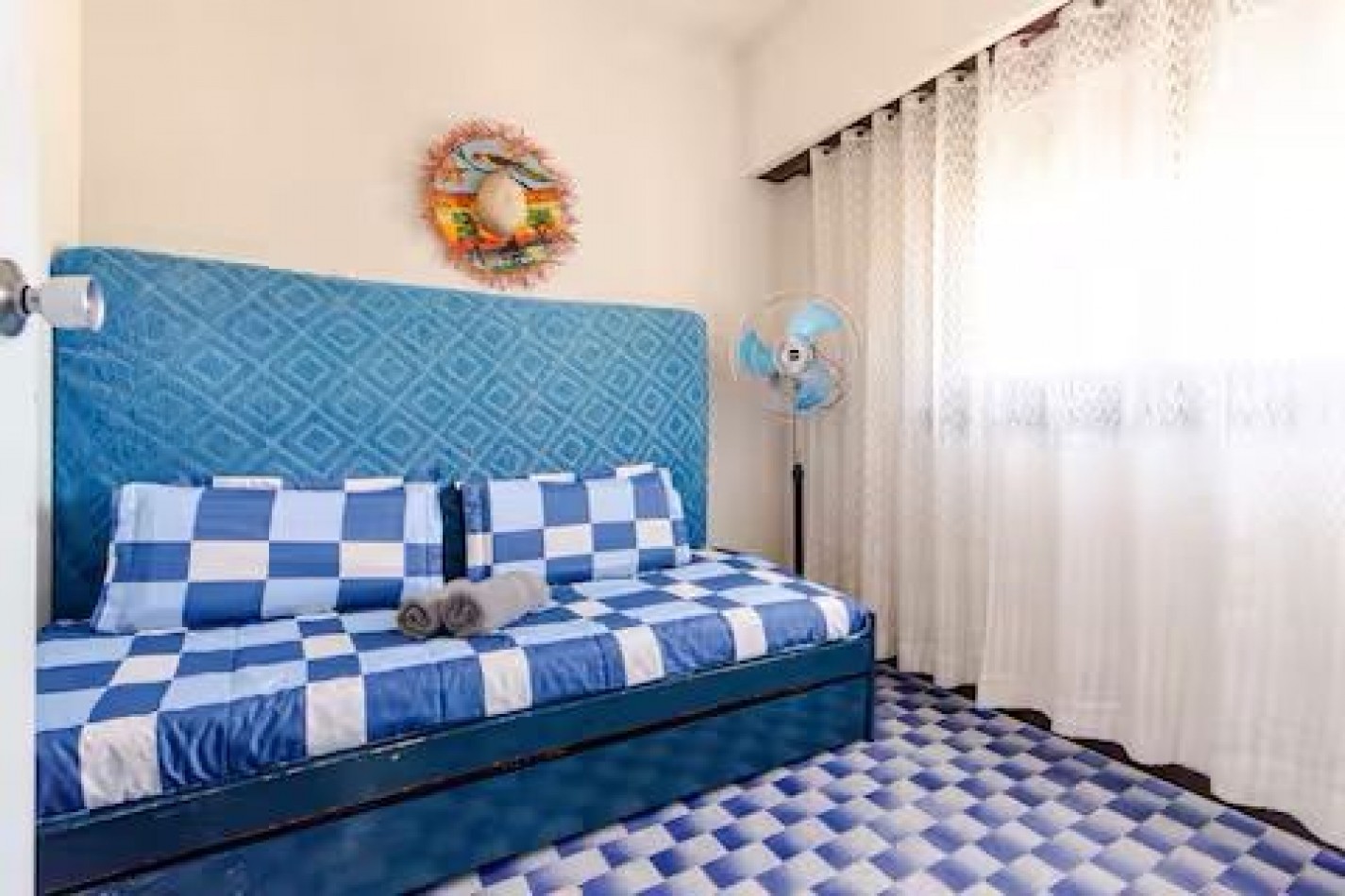 Se alquila departamento de 4 ambientes 