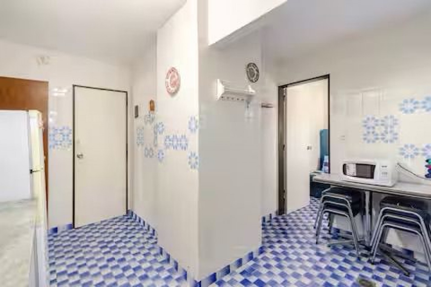 Se alquila departamento de 4 ambientes 