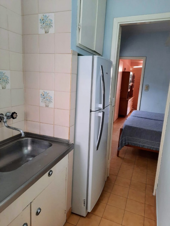 Vendo casa 2 ambientes 