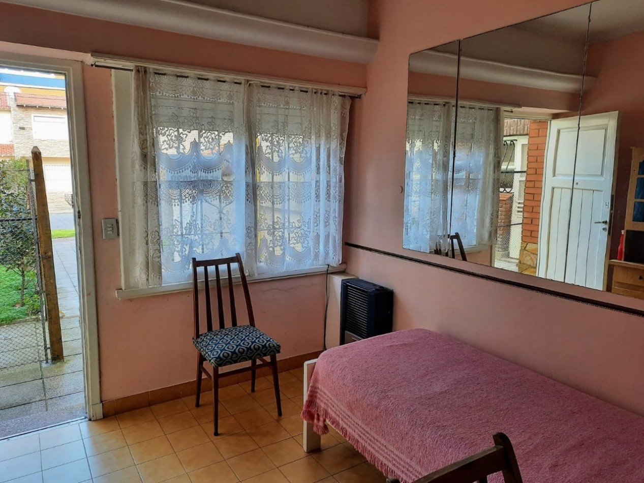 Vendo casa 2 ambientes 