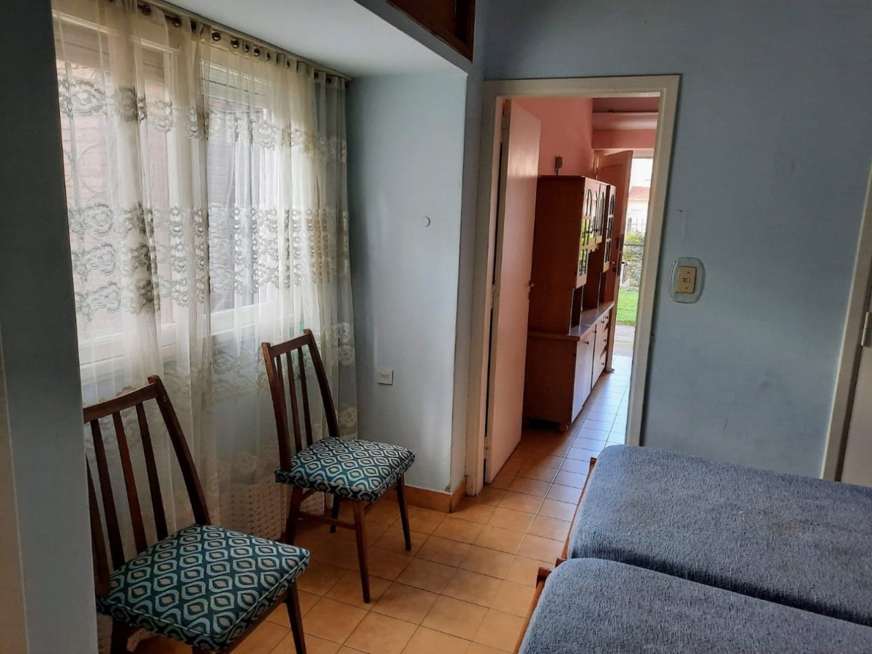 Vendo casa 2 ambientes 