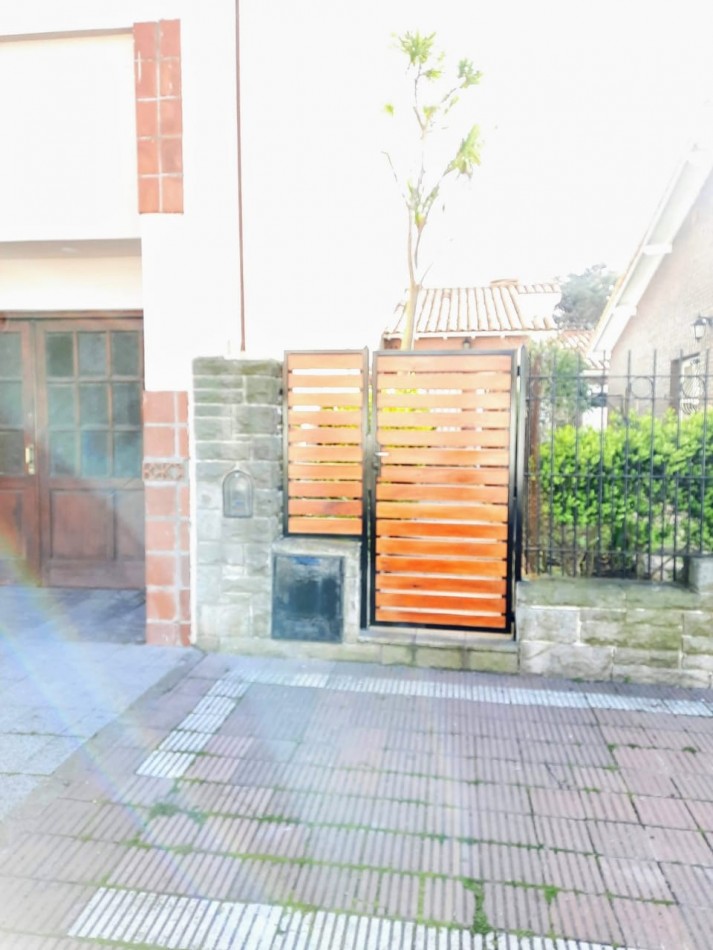 Vendo casa 2 ambientes 