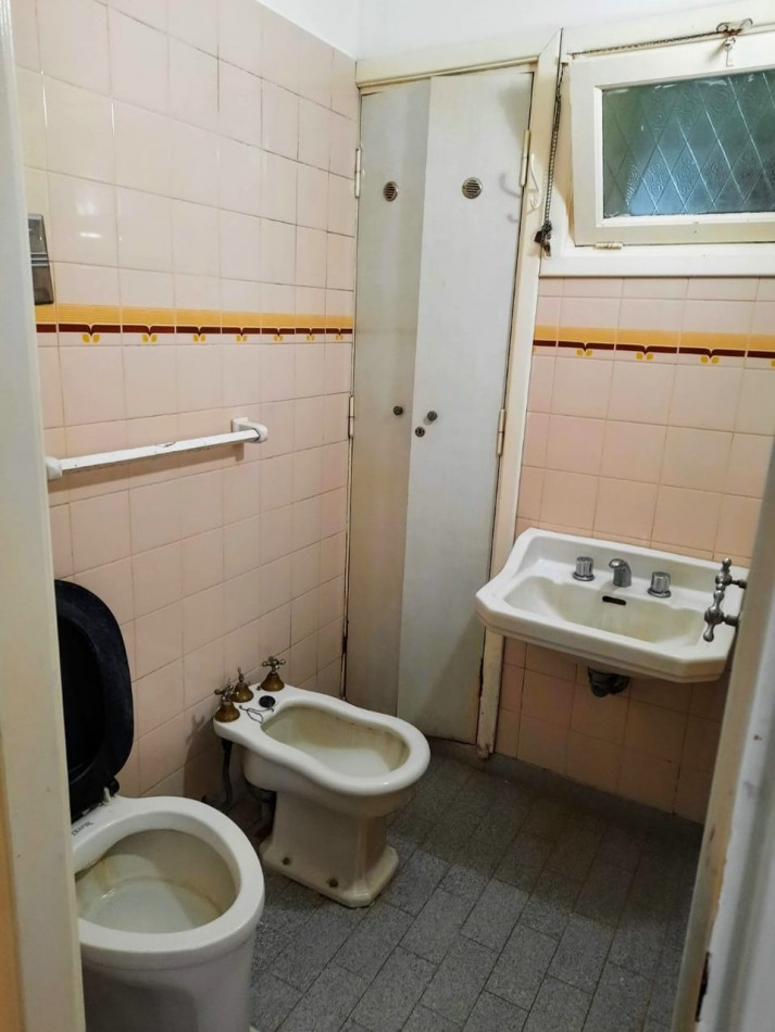 Vendo casa 2 ambientes 