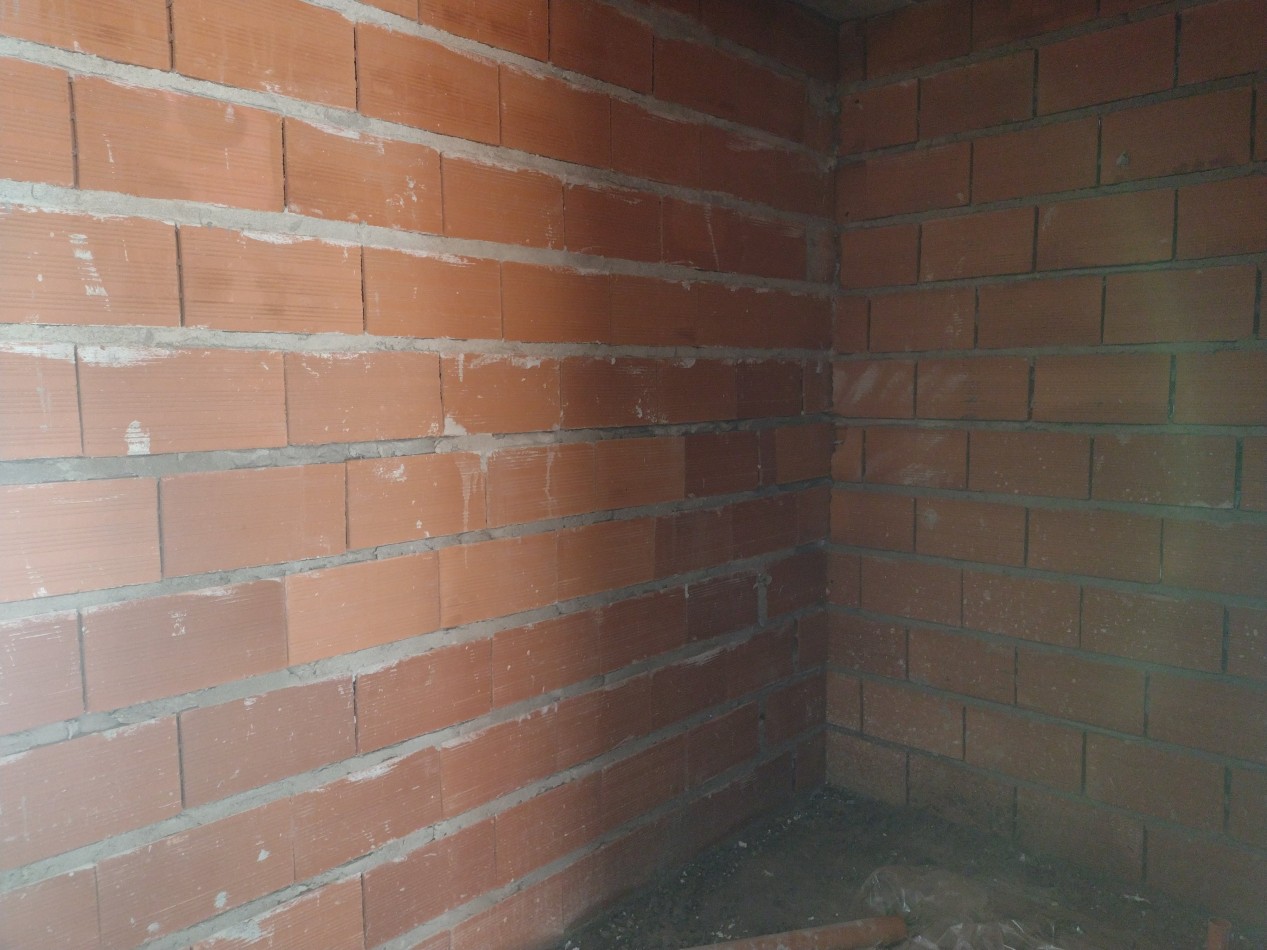 Venta de terreno con estructura