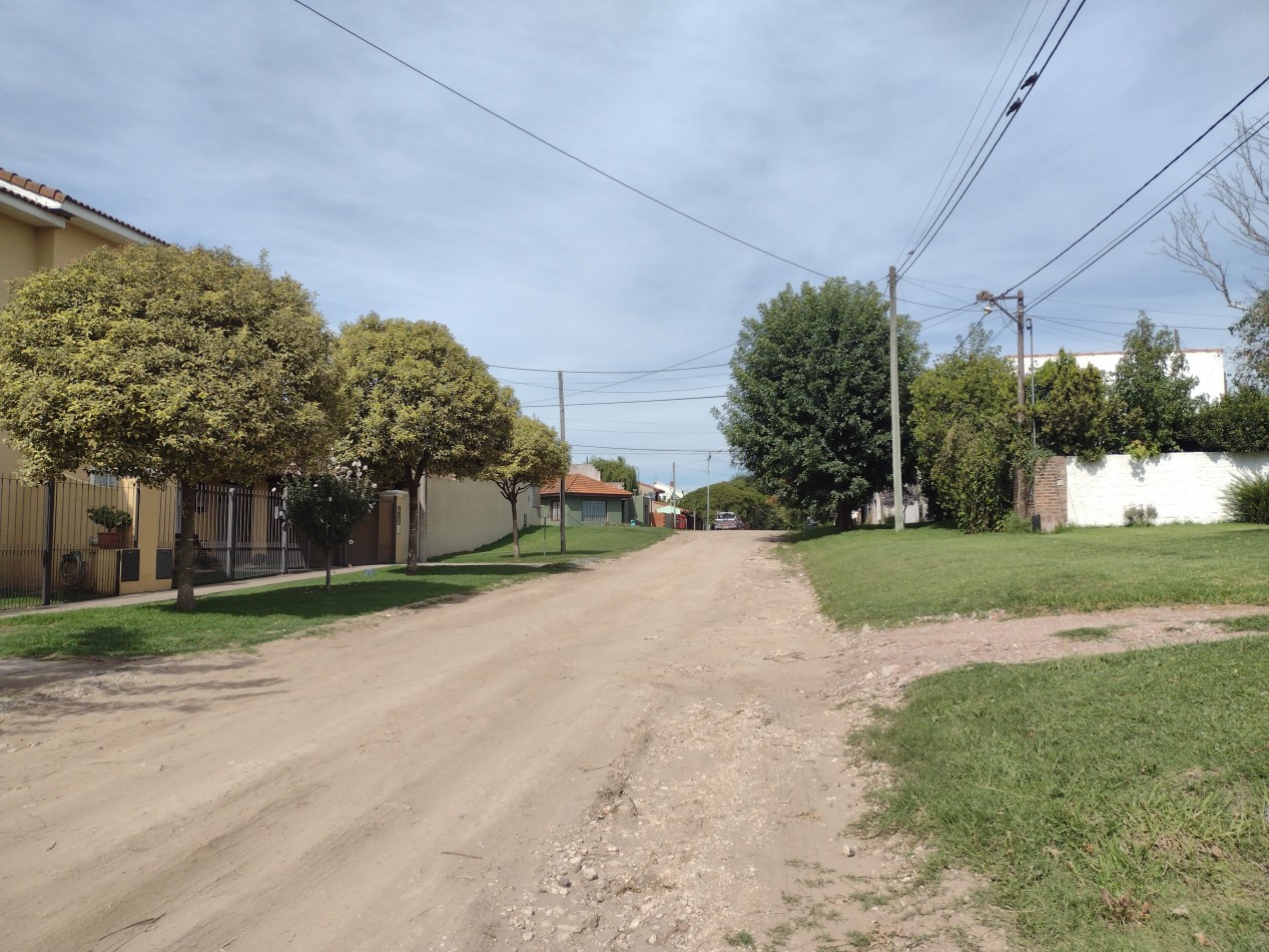 Venta de terreno con estructura