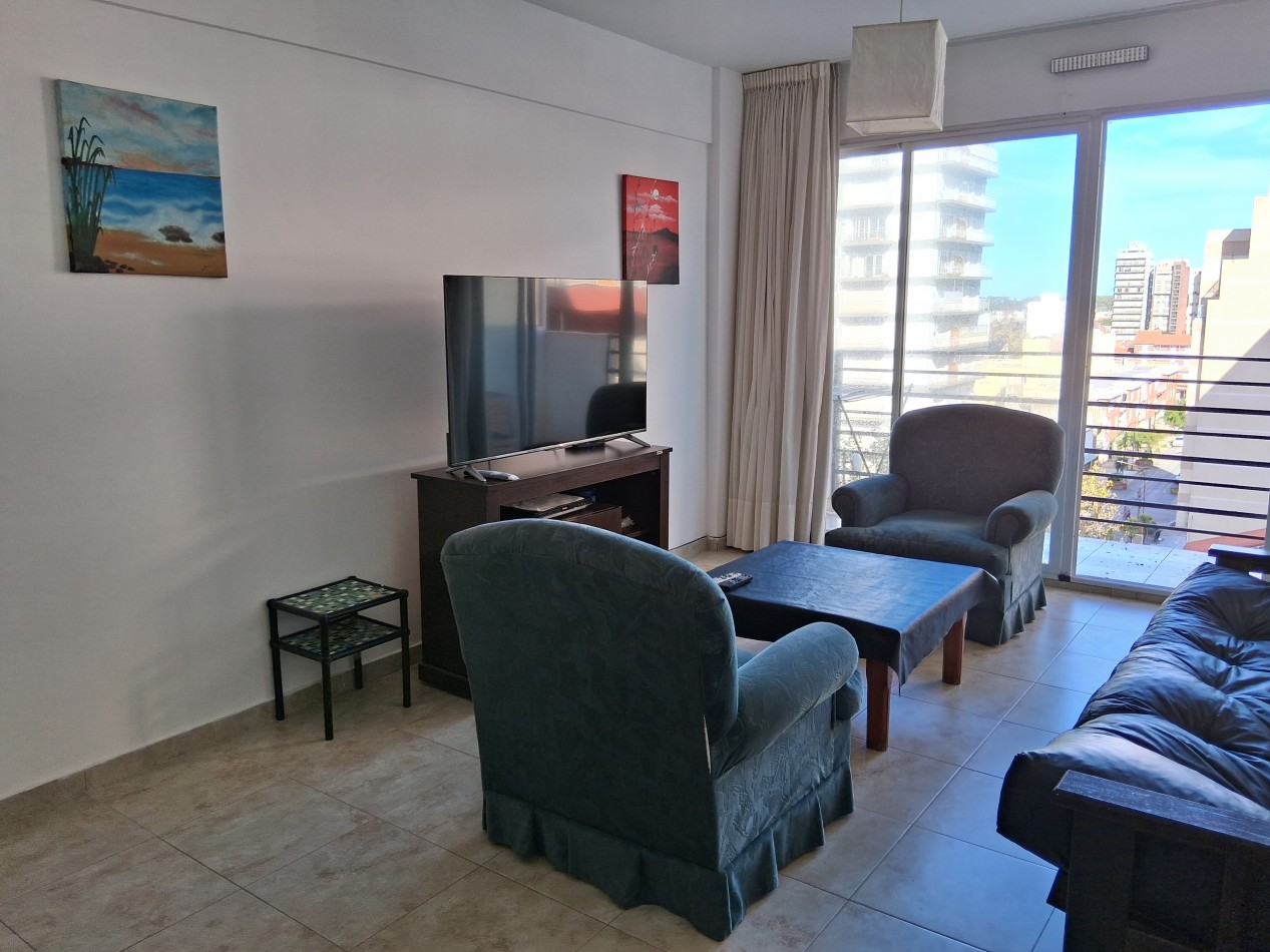 Venta departamento 3 ambientes con cochera