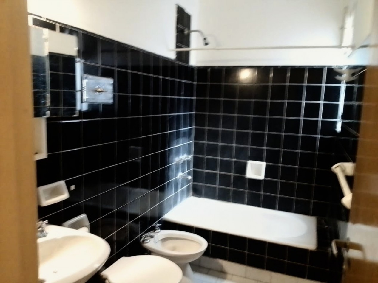 DEPARTAMENTO DE 2 AMBIENTES EN VENTA - MAR DEL PLATA