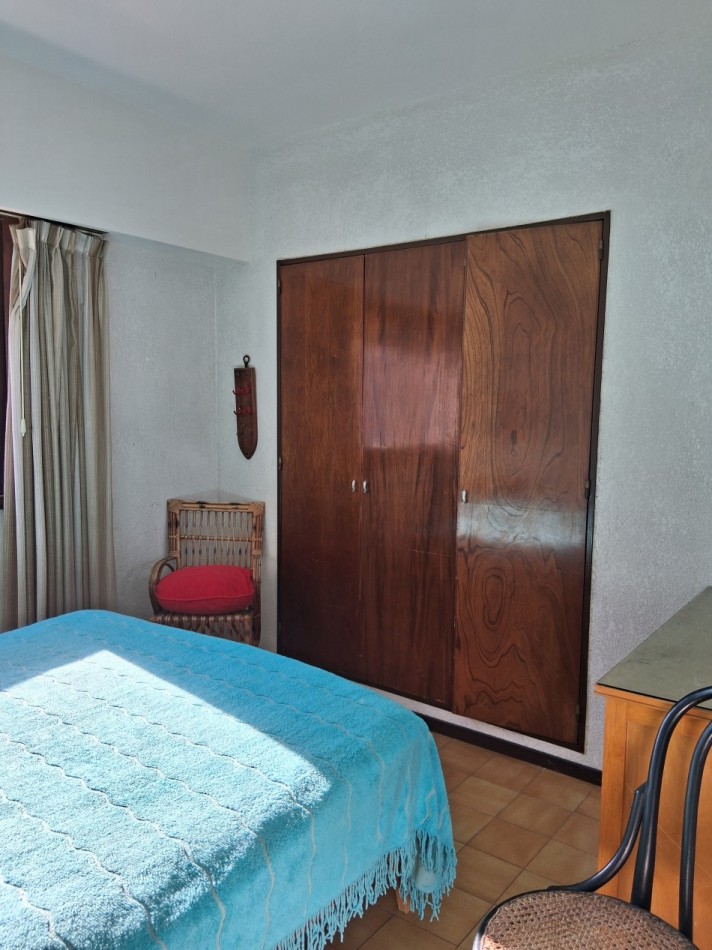 Alquilo departamento de 4 ambientes en zona 1 Miramar