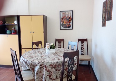 VENTA DEPARTAMENTO DE  3 AMBIENTES 