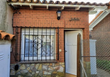 Vendo casa 2 ambientes 